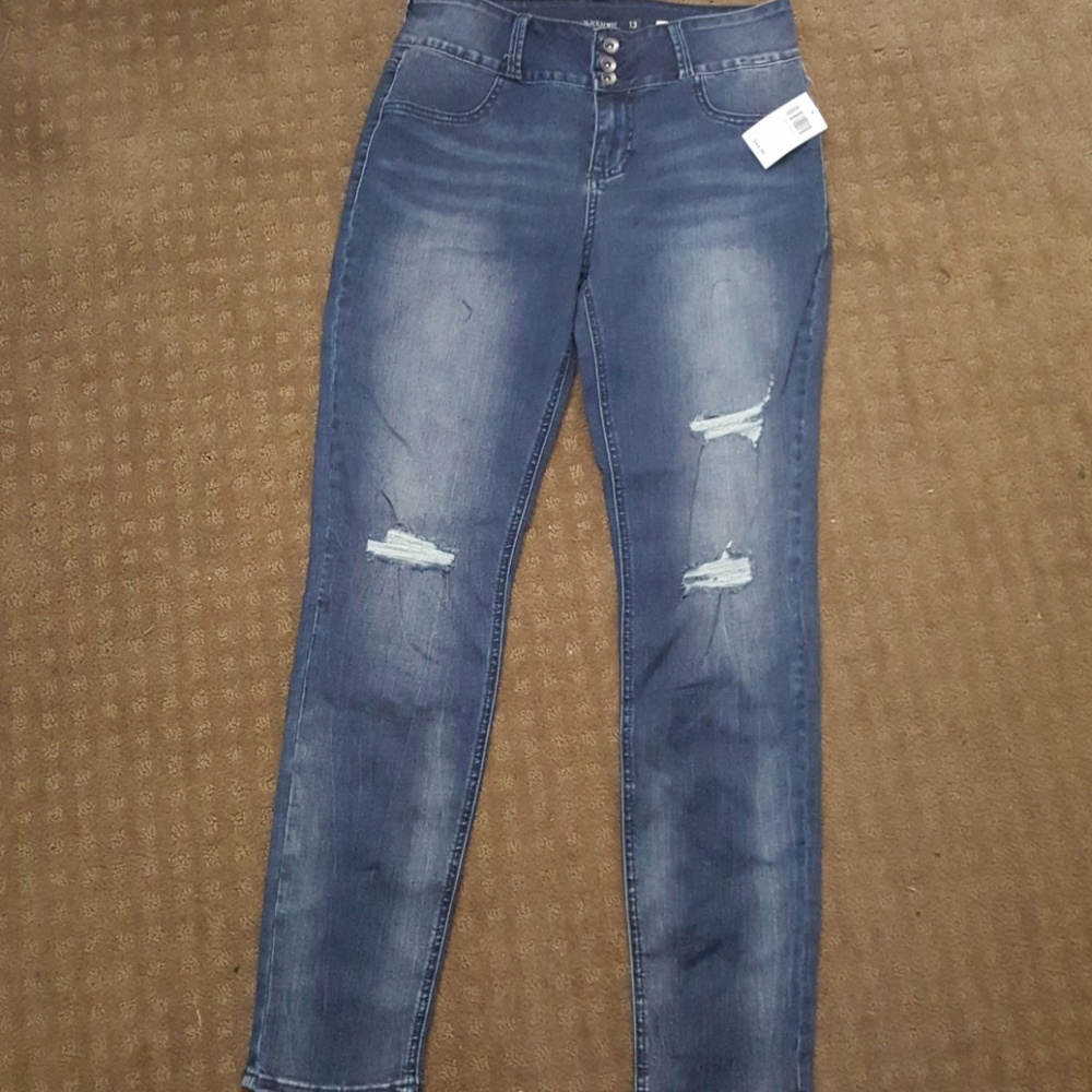 Blackheart Super Skinny Indigo Destructed Jeans